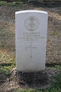 Ismailia War Memorial Cemetery - Hitchens, T